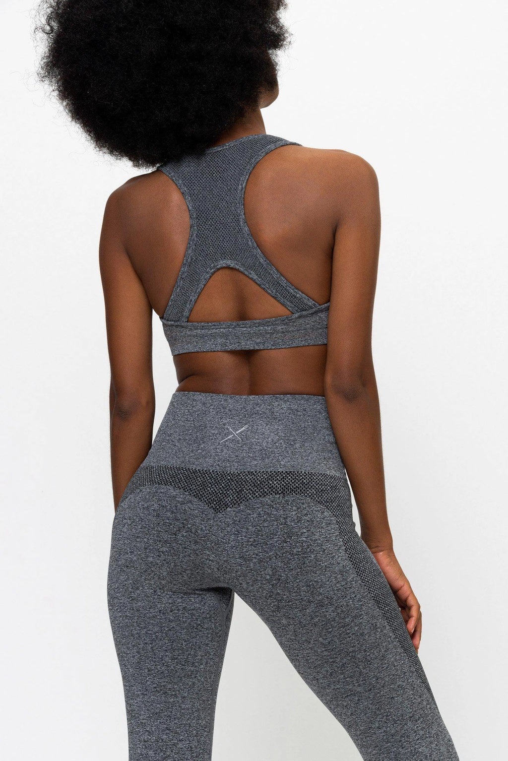 Grey Essence  |  Sportbeha  |  INTIMI